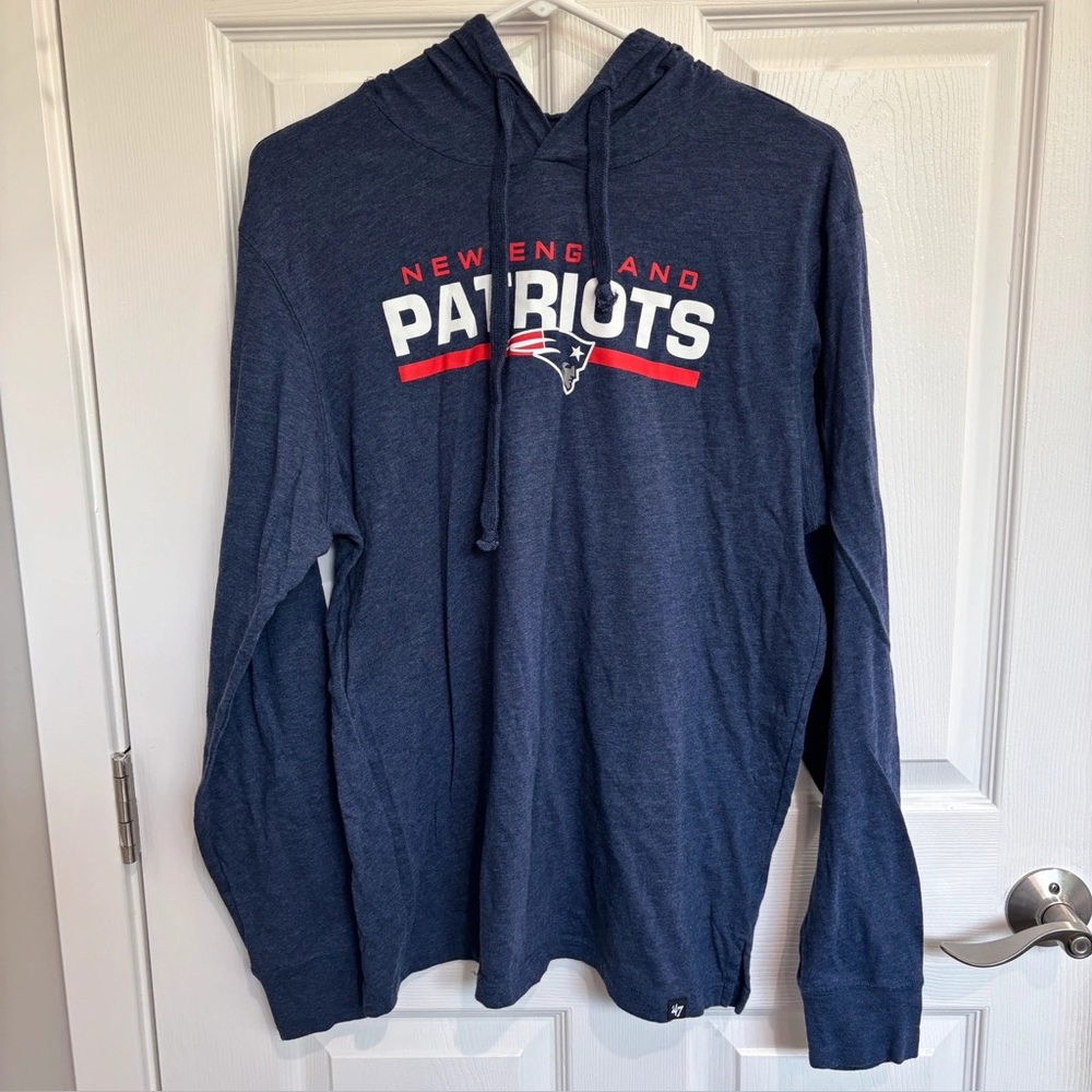 New England Patriots hooded shirt